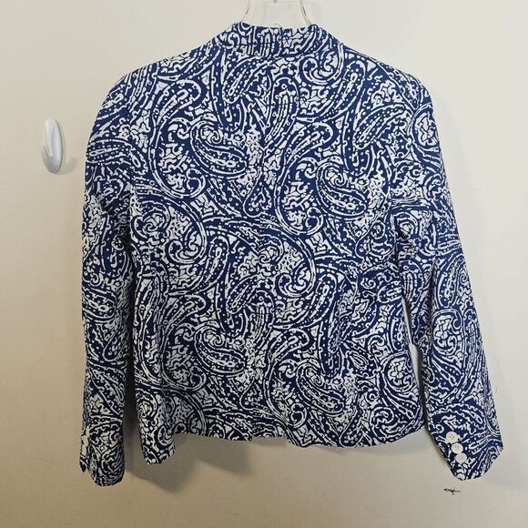 TALBOTS  Size 8 White Blue Paisley Batik Print Lightweight Summer Blazer Jacket - Picture 3 of 4